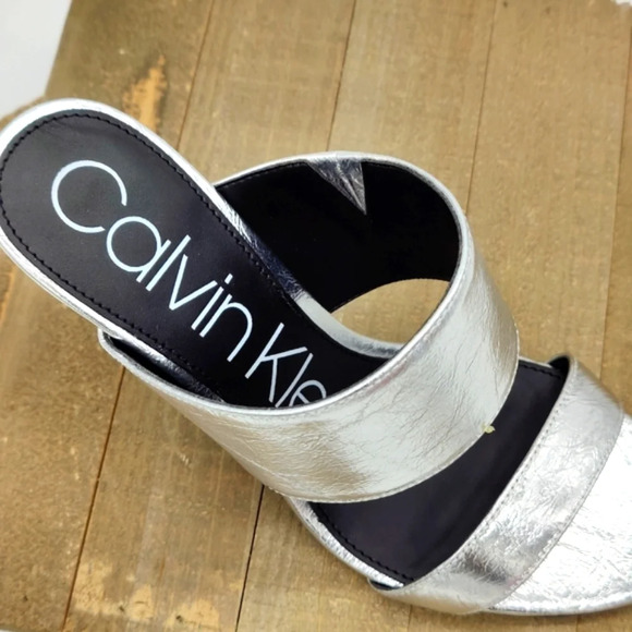 Calvin Klein Slide Heels / Silver Metallic / Size 7.5 - Picture 3 of 4